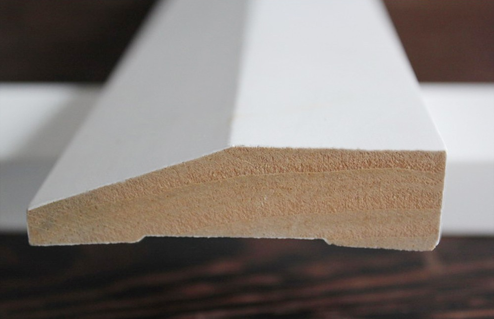 Splayed FJ White Primed DAR Skirting